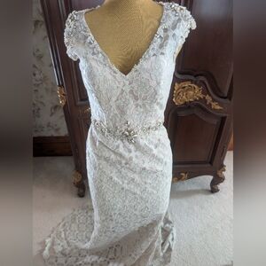Wedding Dress Gown Stunning Beaded Rhinestone Lace Cream Train Boutique